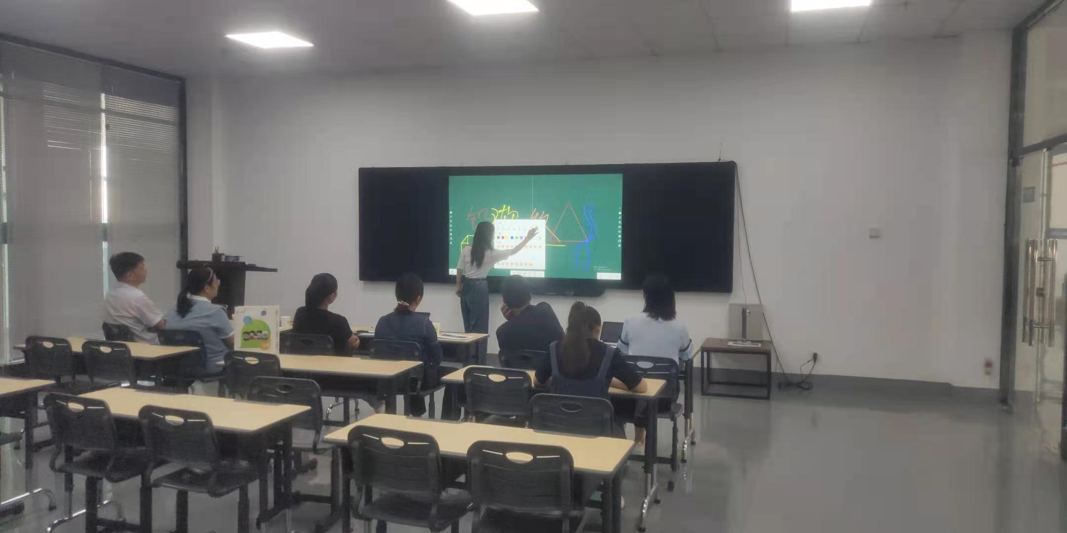 廣告機廠家 廣告機廠家